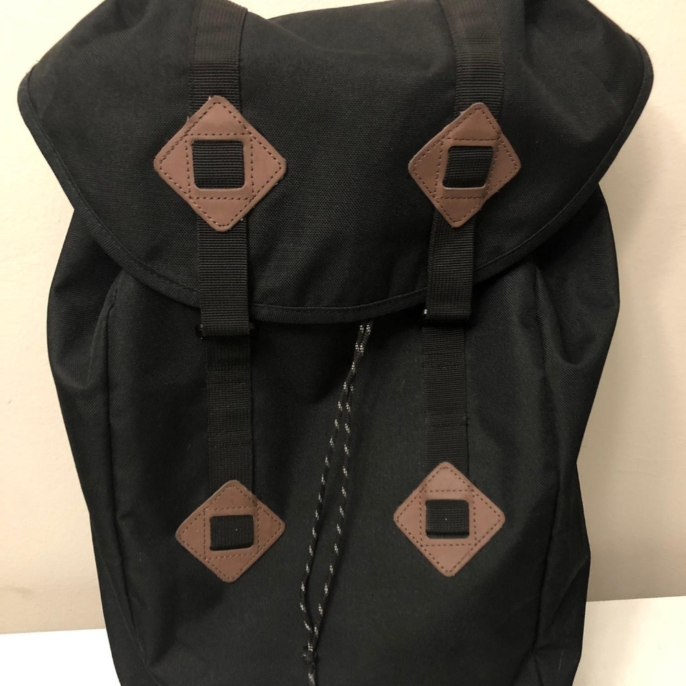 Dakine_ Trek Backpack 26L